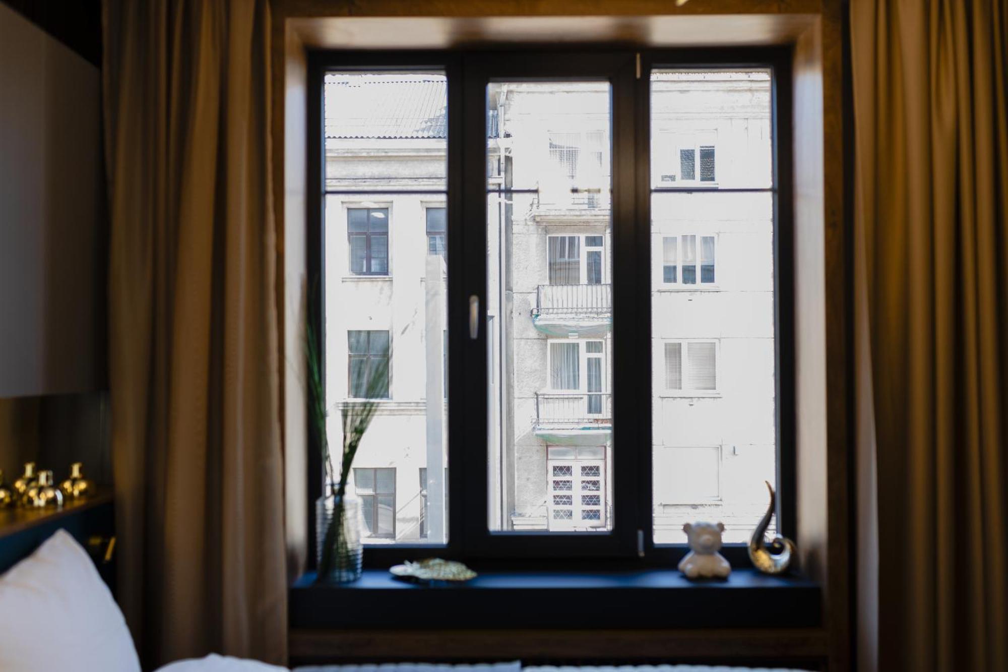 Four Sisters Luxury Rooms In Siauliai Екстериор снимка