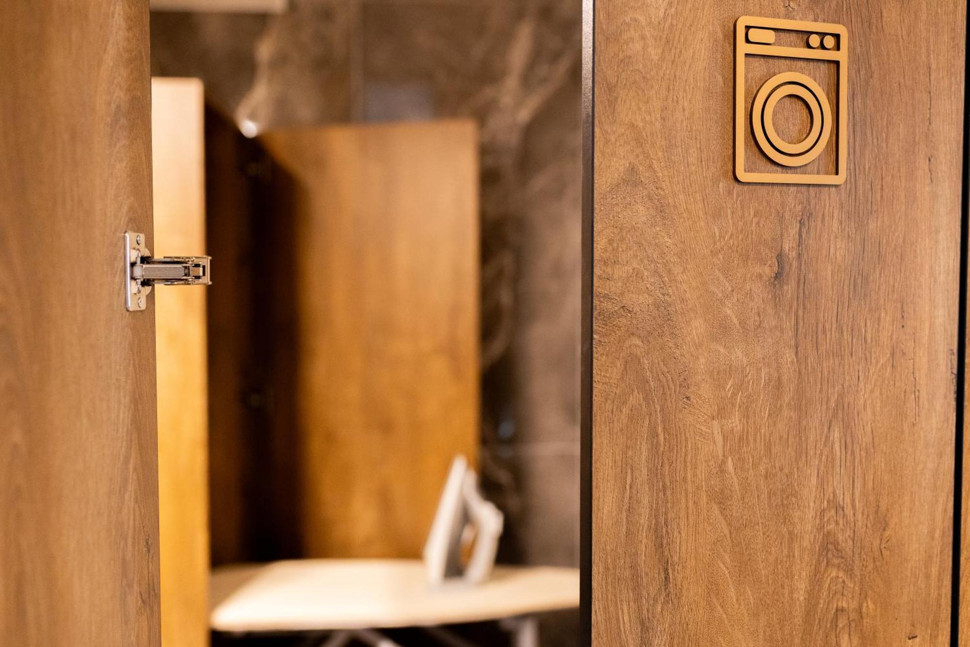 Four Sisters Luxury Rooms In Siauliai Екстериор снимка