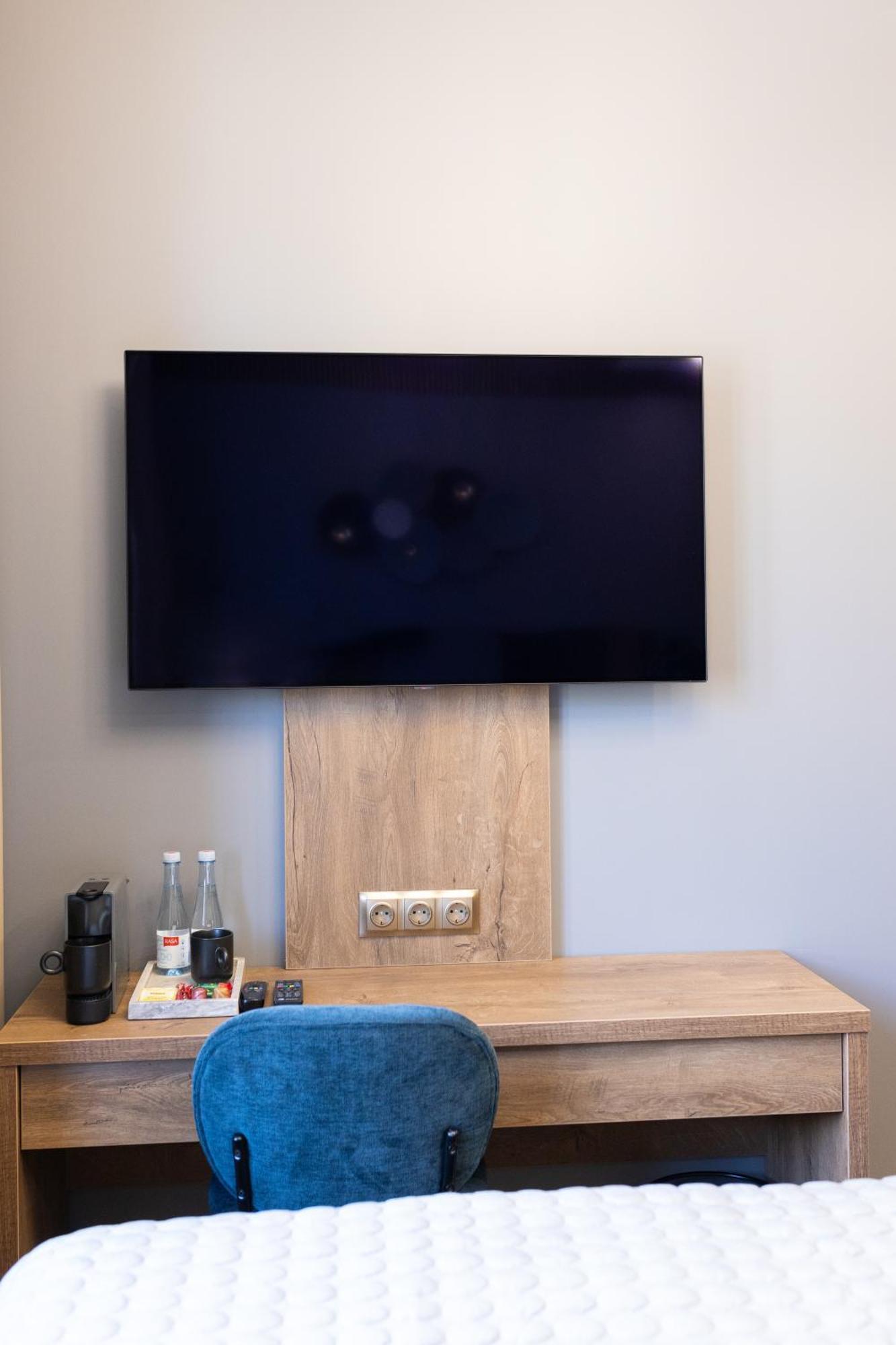 Four Sisters Luxury Rooms In Siauliai Екстериор снимка