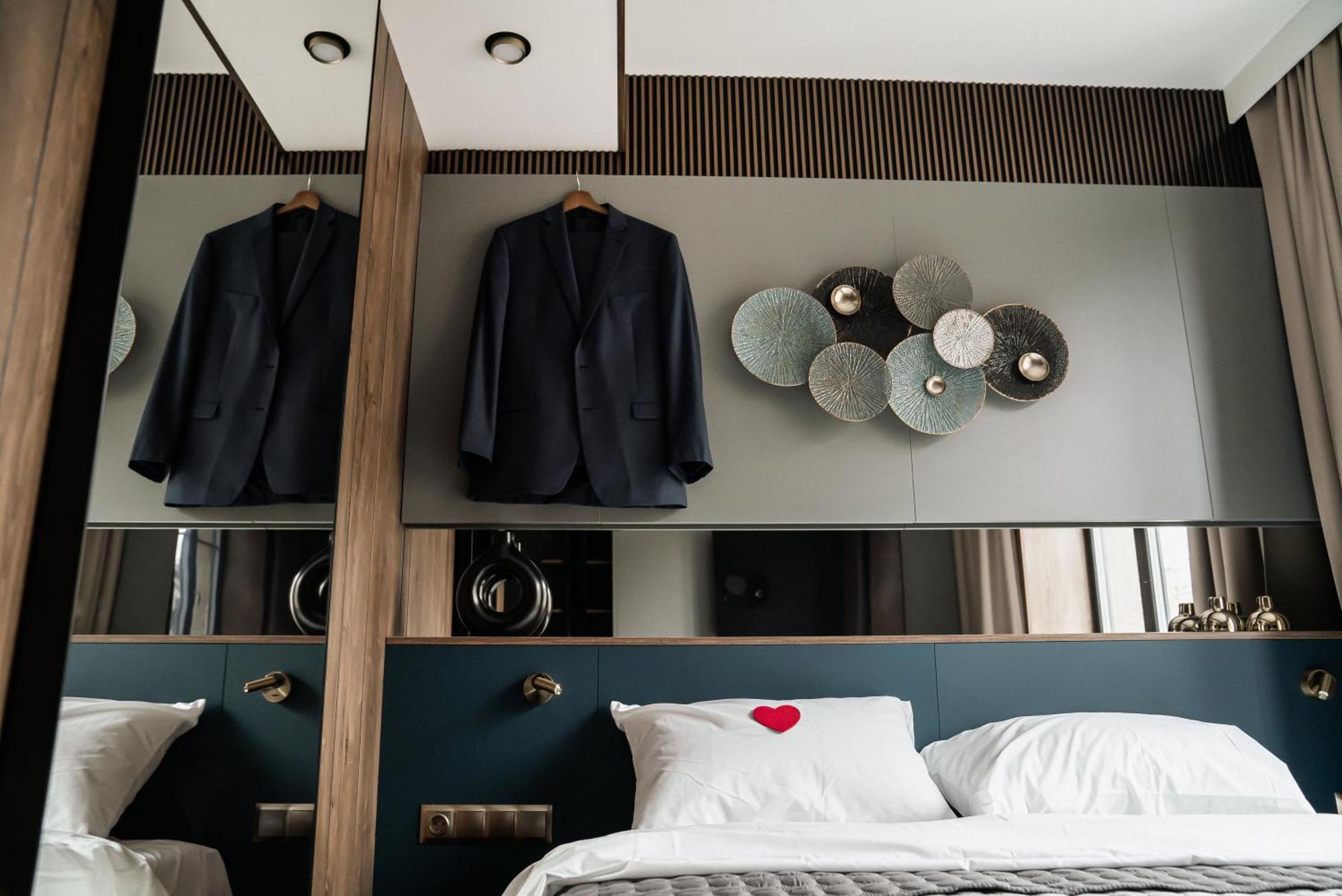Four Sisters Luxury Rooms In Siauliai Екстериор снимка