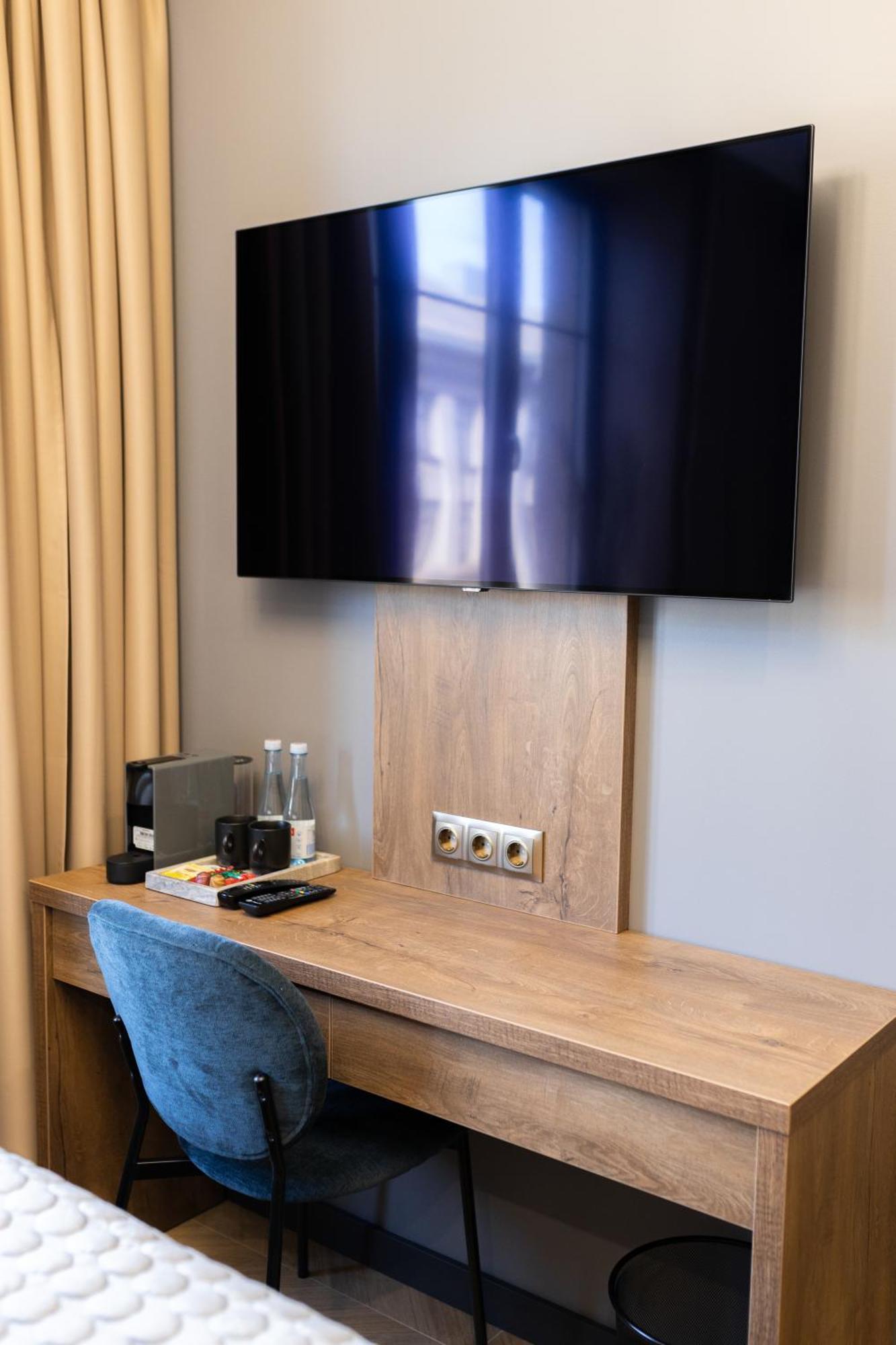 Four Sisters Luxury Rooms In Siauliai Екстериор снимка