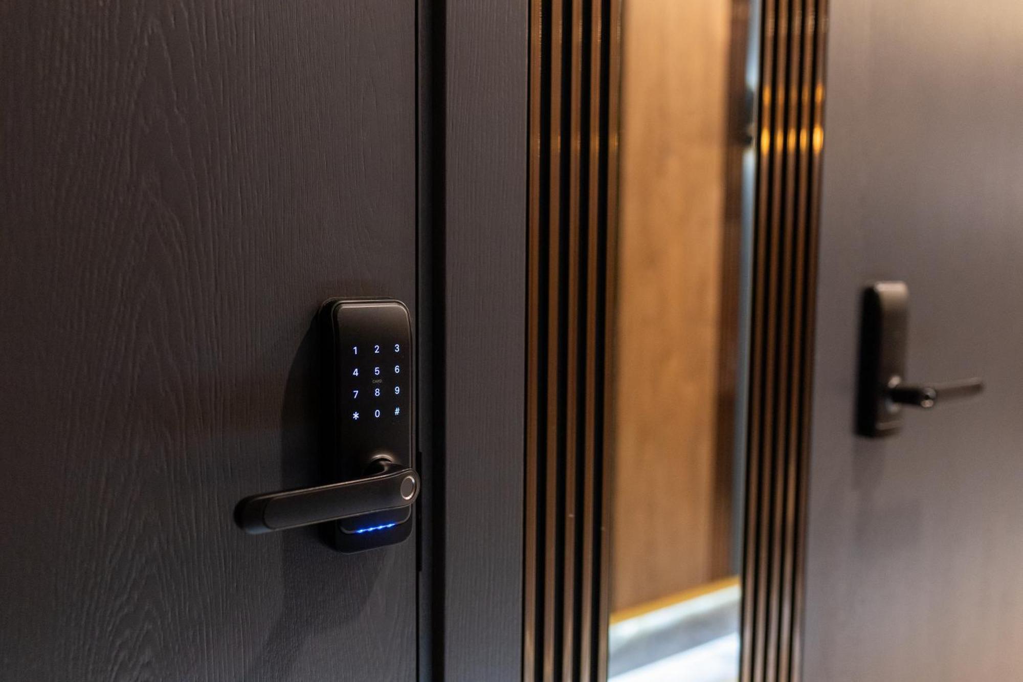 Four Sisters Luxury Rooms In Siauliai Екстериор снимка